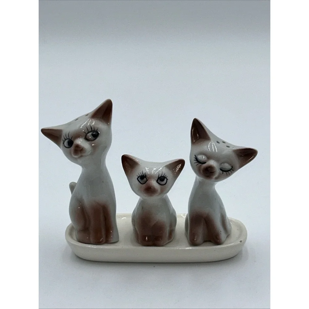 Vintage Anthropomorphic Ceramic Cat Family Salt & Pepper & Toothpick Holder Set